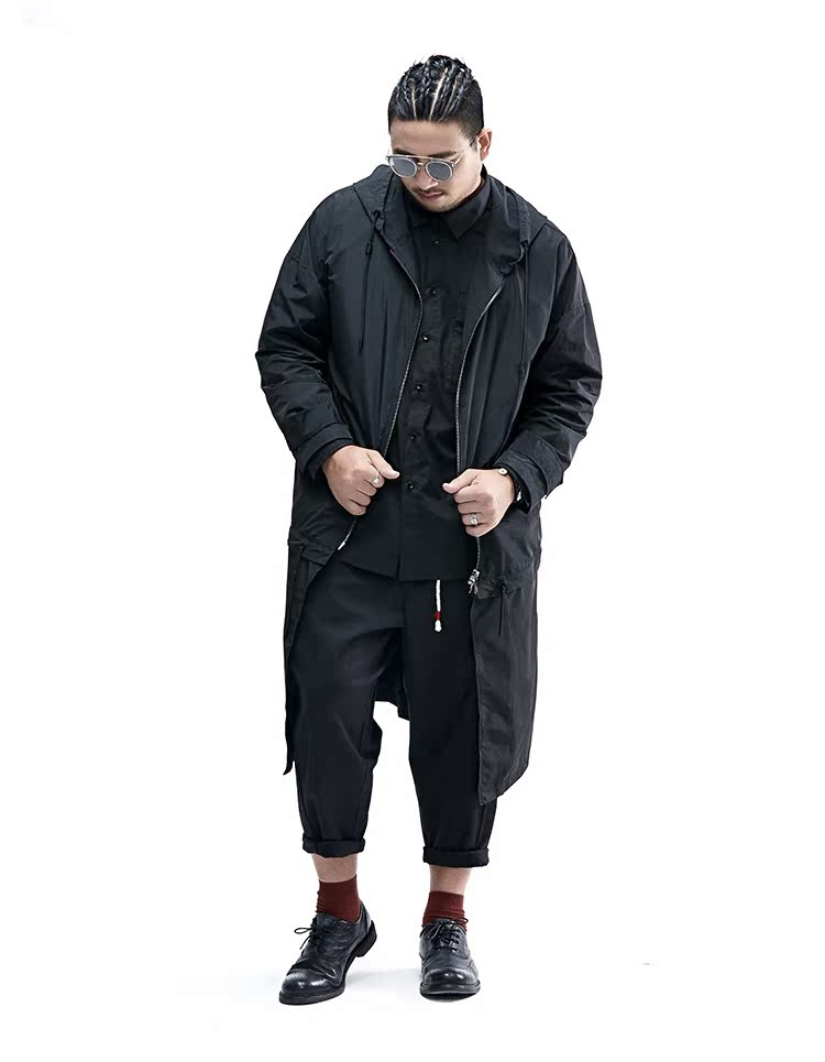 Một nửa mực nam áo gió dài đoạn có thể tháo rời áo khoác kích thước lớn lỏng lẻo trùm đầu áo khoác giản dị retro thêu áo thủy triều áo gió nam đẹp