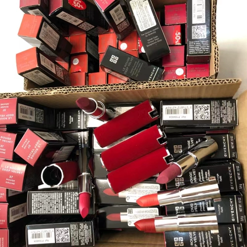 Givenchy Givenchy Gogh Dingxie Xiangxie Red Velvet Matstick Matte Red, Легко в цвете, красочные