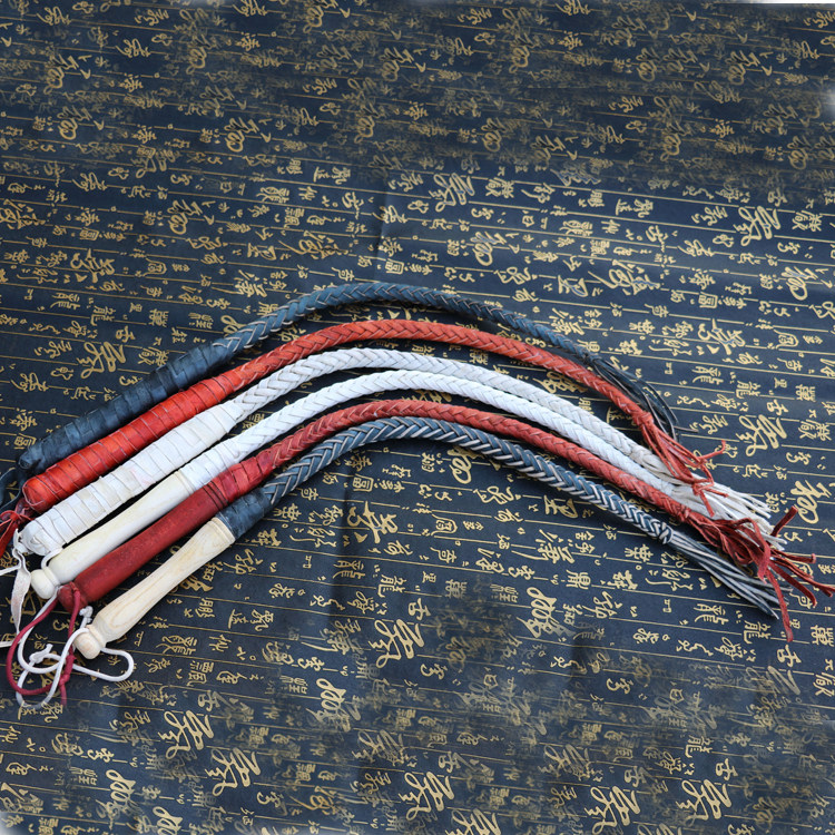 Horse Whip Bull Leather Whip Martial whip Body Whip for film and TV props Performance Whip Layer Cow Leather