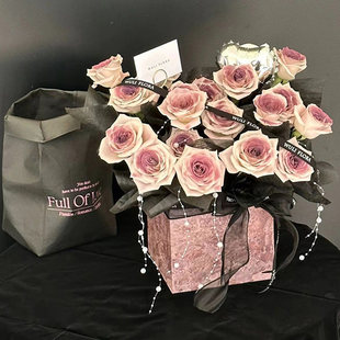 不滅の花のバラの花束、模擬ソープフラワー、プラムジャム、教師の日、ガールフレンドの誕生日のための高級ギフト