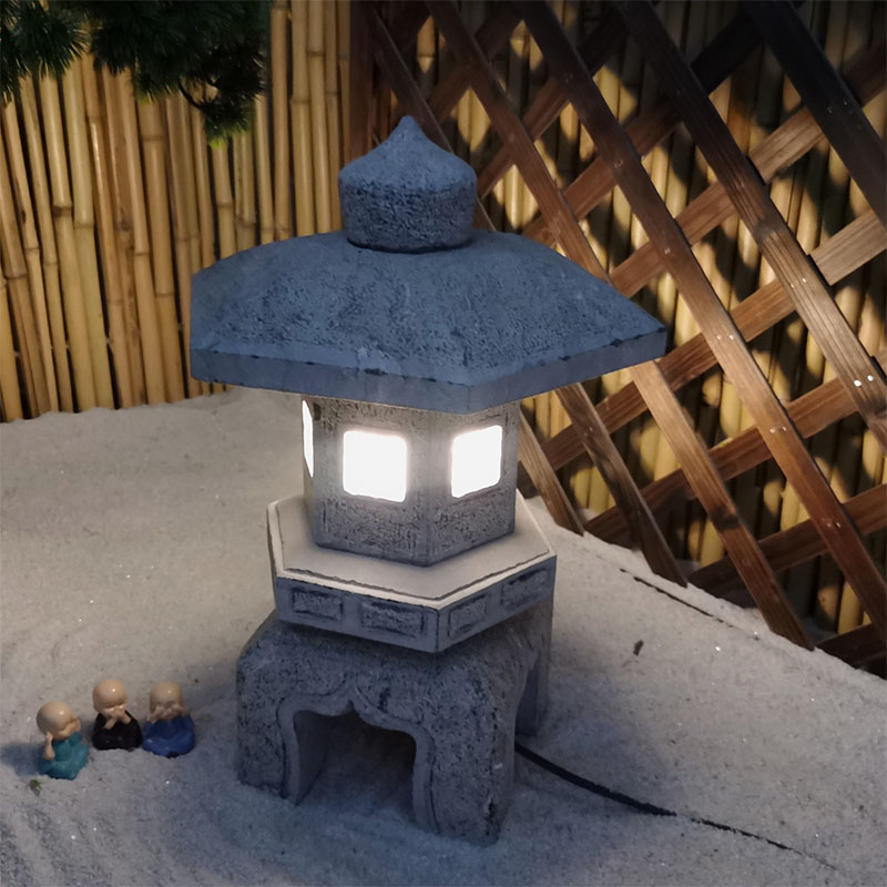 Zen dry landscape Japanese landscape stone lantern courtyard garden garden lawn lamp stone carving stone lamp gardening decoration