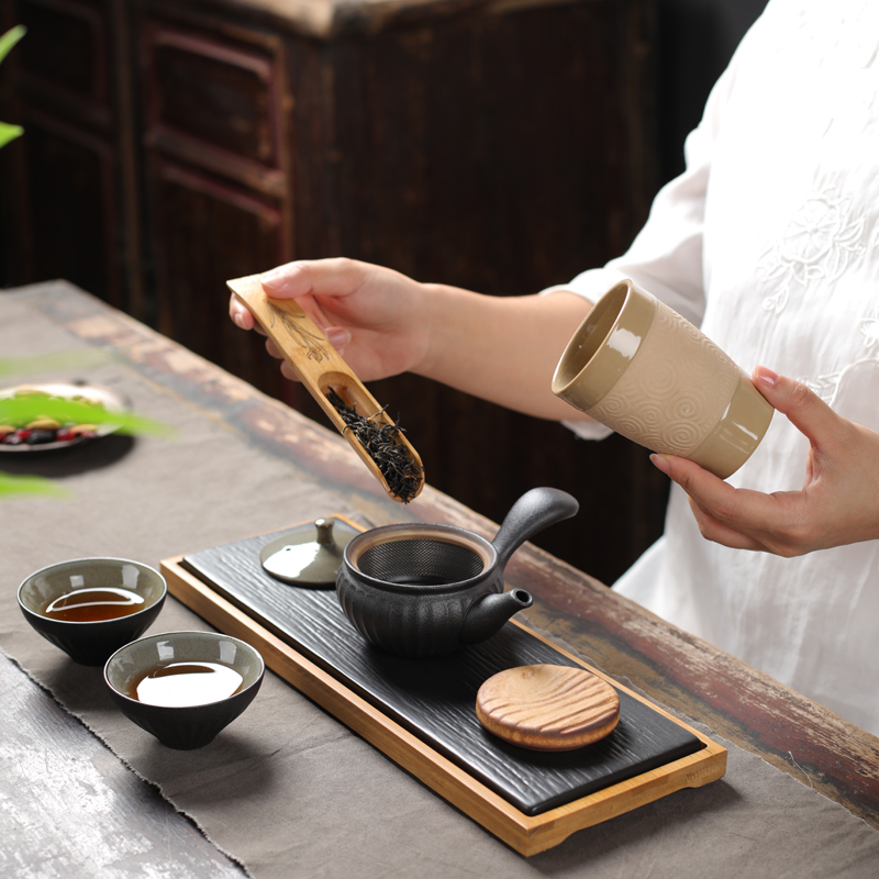 Japanese kung fu tea set coarse ceramic tea set small household set of ceramic tea pot a pot of two cups of portable tea gifts