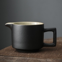 Jusheng Japanese-style black pottery fair cup ceramic tea sea tea divider Kung Fu tea set even cup tea divider accessories tea leakage