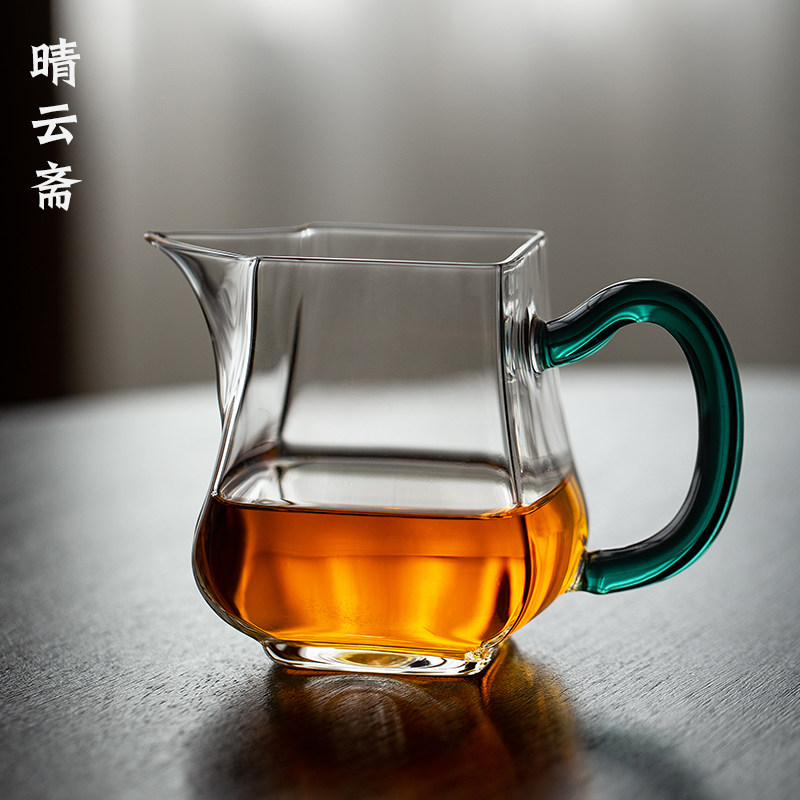 Japan-style Quadrilateral glass Gongfu Tea Tea Sub tea Tea Sub thickened side to treat the fair cup tea sea high temperature resistance large capacity