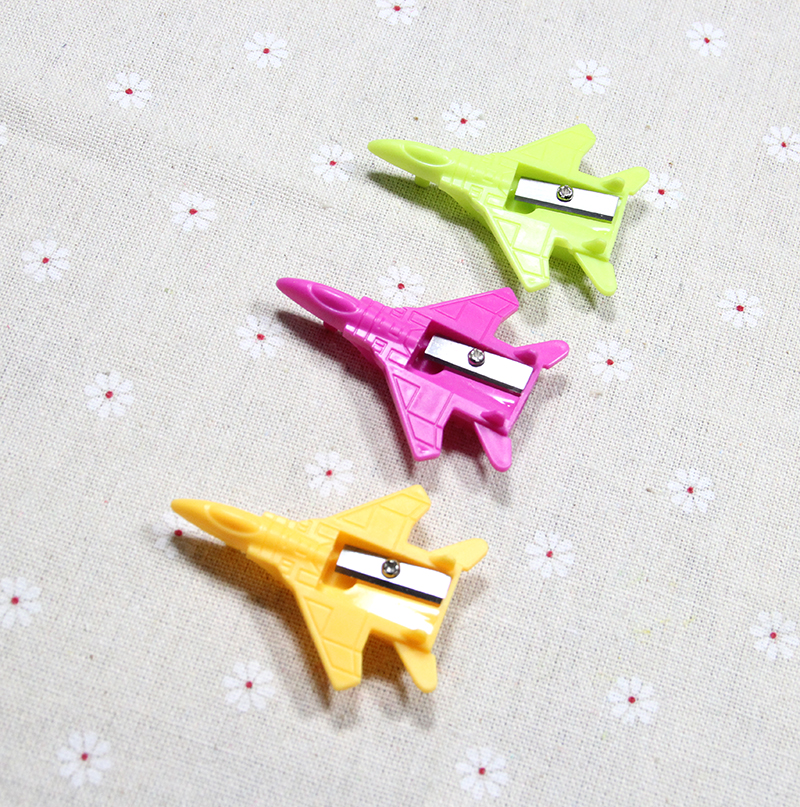 (AiShang Play School) Kindergarten students stationery curling pen knife sharpener toy modeling class ordinary rotary pen knife