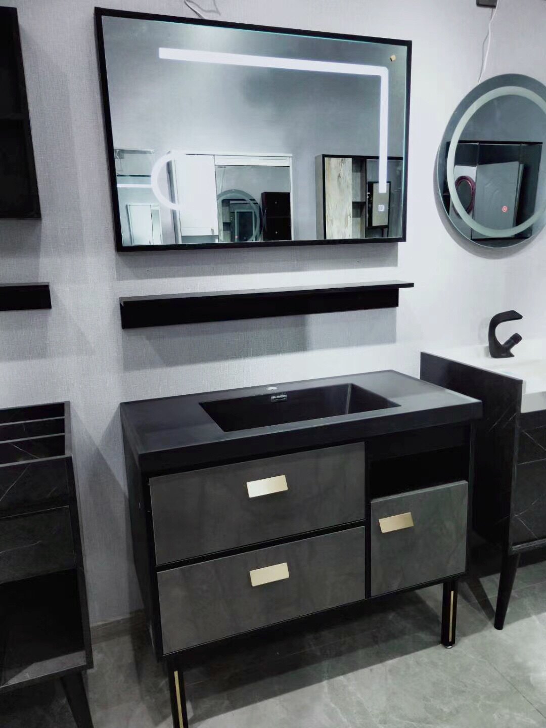 Xinjiang Urumqi installation and delivery American pastoral style technology board bathroom cabinet floor cabinet washbasin