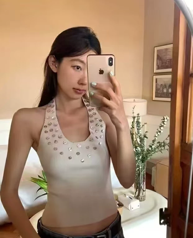 Пайома Вуль Оуянг Нана однообразнаяSequined вязаный топ без рукавов на шнуровке