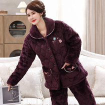 Middle-aged and elderly coral velvet pajamas womens three-layer cotton thickened plus velvet autumn and winter mother warm two-piece set