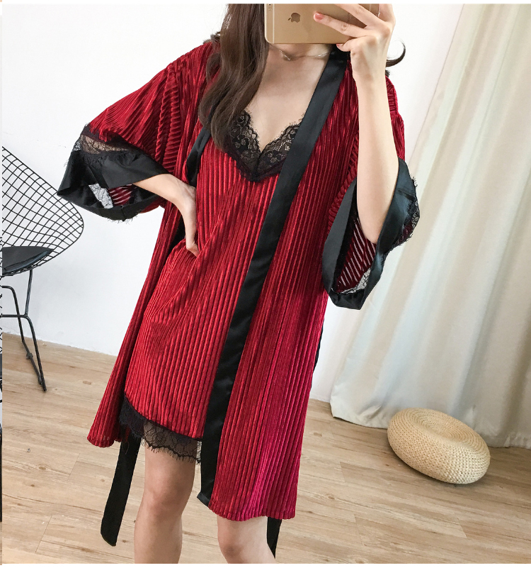Đồ ngủ Phụ nữ Mùa đông Vàng Hàn Quốc Nhung Sexy Váy ngủ cho người lớn Ấm áp Ấm áp Mặc Midnight Glamour Nightgown váy ngủ 2 dây