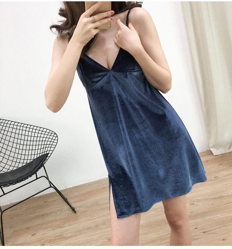 Đồ ngủ nhung vàng gợi cảm của phụ nữ mùa đông ngỗng xuống váy váy ngủ phiên bản Hàn Quốc có thể giữ ấm bên ngoài mặc mùa thu thủy triều váy ấm áp cho mùa đông