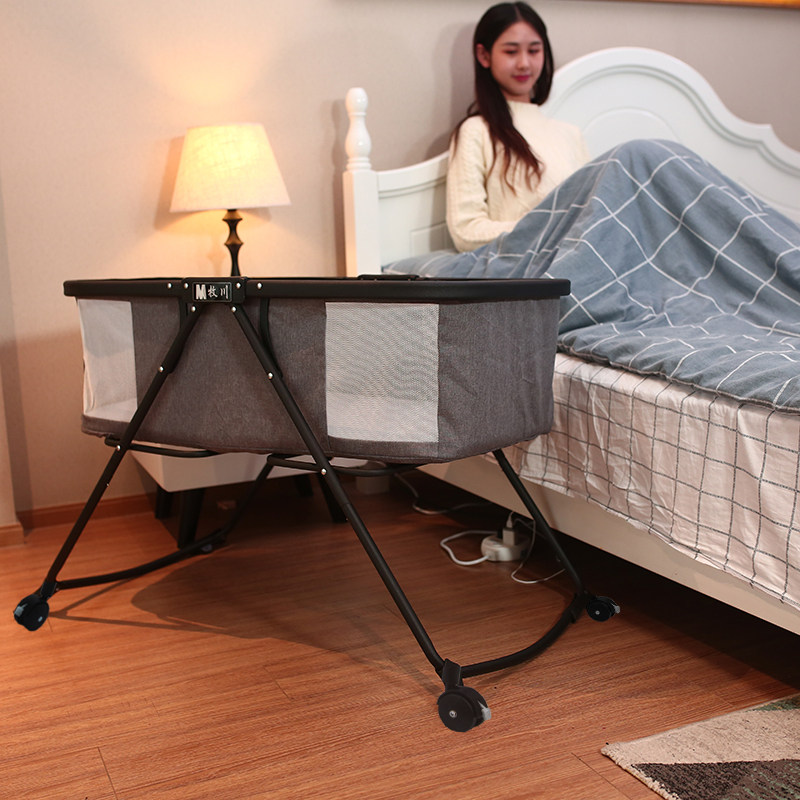 Makikawa multifunctional crib foldable baby bed portable BB bed cradle bed shaker newborn bed mid bed