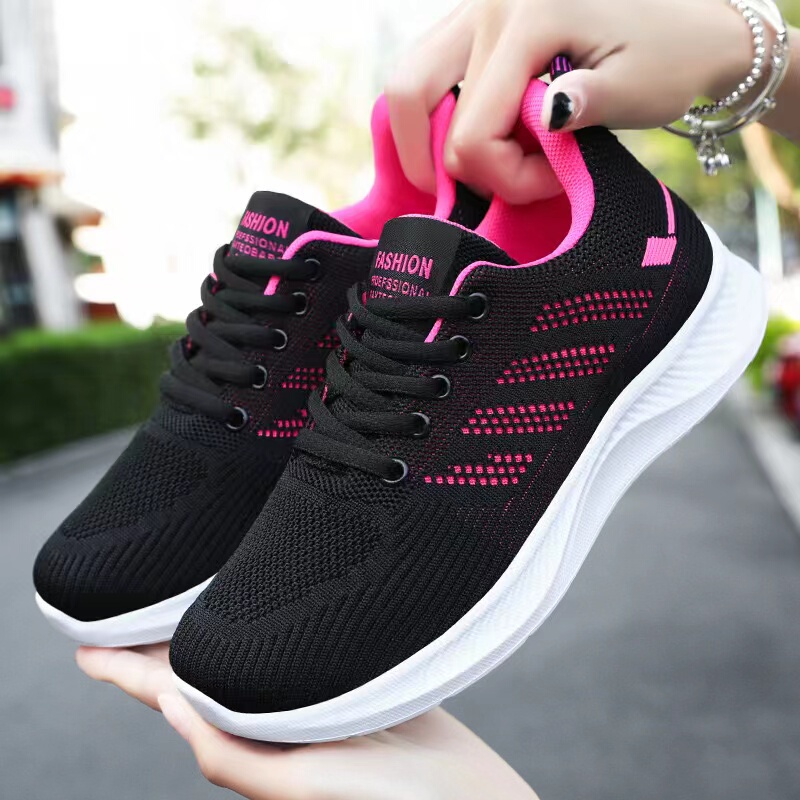 Old Beijing Cloth Shoes for Women, New Breathable Casual Shoes for Elderly Women, Sports Soft-Soled Mom Shoes, Running Shoes for Women