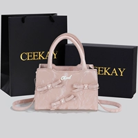 Розовая коробка, подарок на день рождения