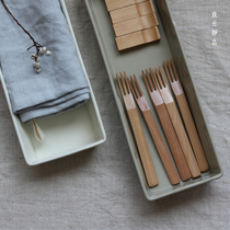 Liangyuan still food appliance Nordic style log small fruit fork Japanese solid wood coffee refreshment heart fork