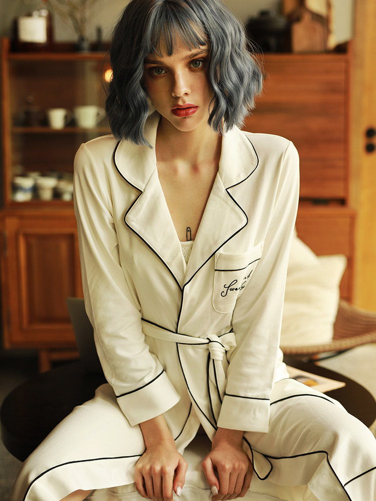 Nightgown women's spring and autumn long sleeve cotton long version bathrobe Simple yukata White home dress Morning robe female bride summer