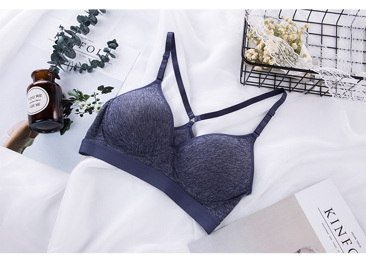 Cố định miếng đệm ngực không có vòng thép thể thao áo ngực thoáng khí thoải mái nhẹ ngủ cô gái chống sốc tập hợp đồ lót yoga mùa hè quần xì áo vú