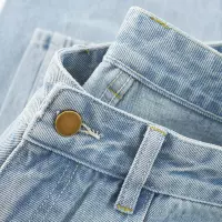 Светло -голубой с