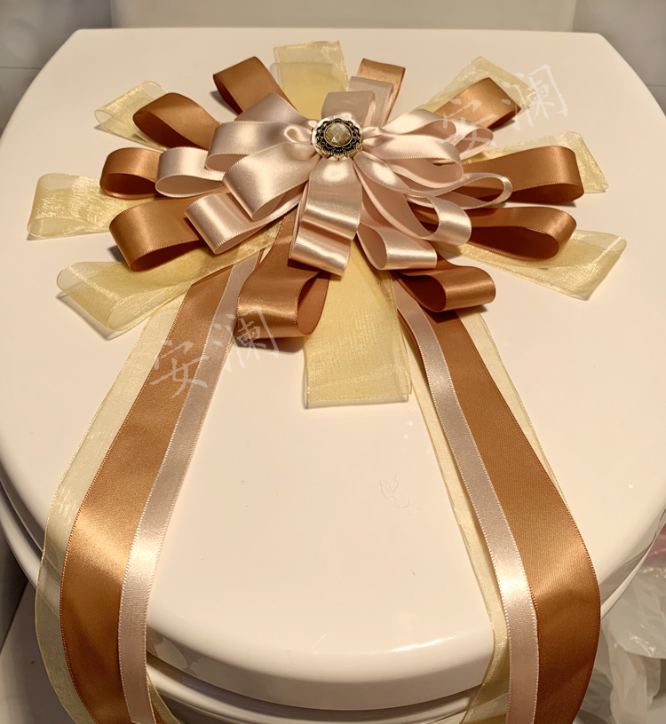 Model room toilet flower Hotel decorative pull flower Toilet seal Towel buckle Bath towel strap decorative finished product