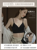 Черное нижнее белье