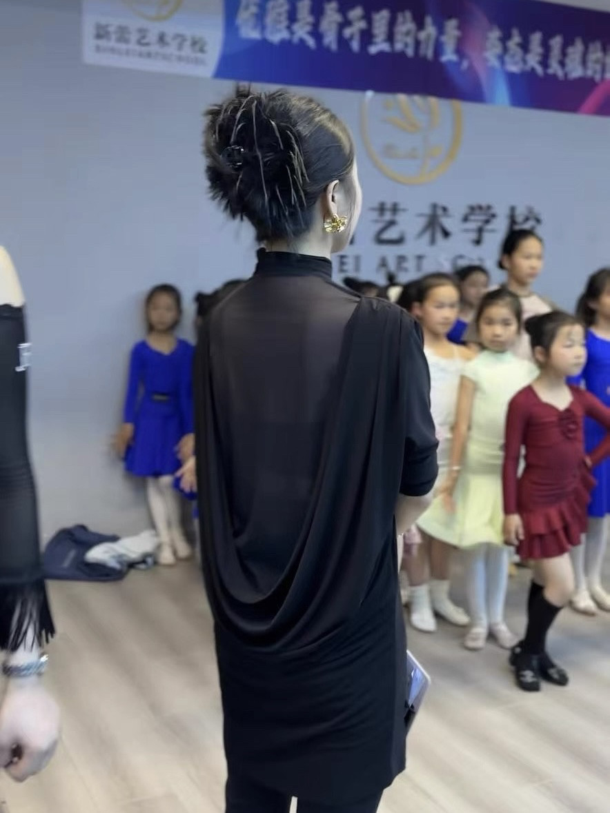 2026年的专业拉丁舞服有哪些新趋势?