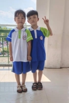 Tiantai County Hongdomain Primary School uniforms in the area
