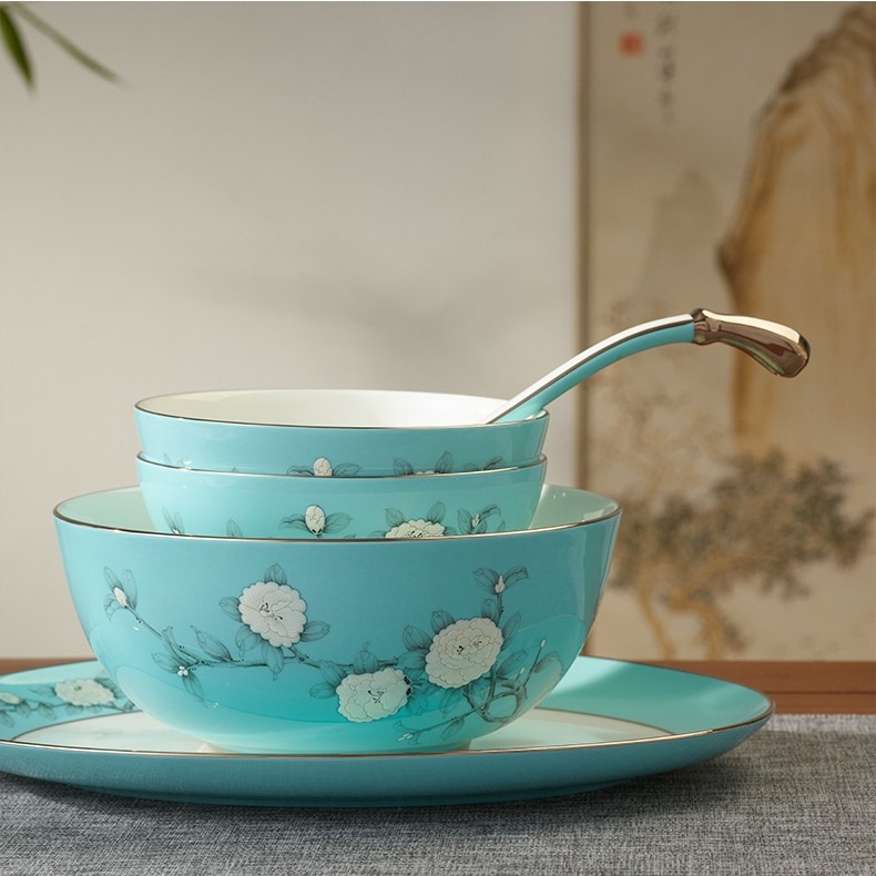 Yongfengyuan Hand-Painted Blue Tableware Set: Chopsticks/Chopstick Holder/Rice Bowl/Noodle Bowl/Bone Plate/Spoon Storage Box/Soup Plate Yongfengyuan Hand-Painted Blue Tableware Set: Chopsticks/Chopstick Holder/Rice Bowl/Noodle Bowl/Bone Plate/Spoon Storage Box/Soup Plate