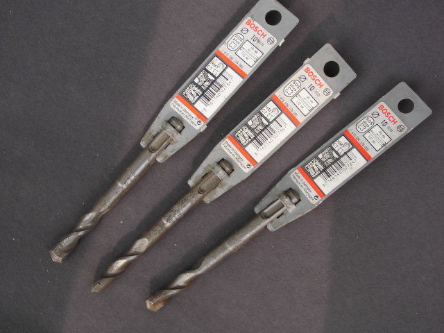 Imported German Bosch Round Shank Four Pit Shock Drilling Head Two Pits Two Grooves Electric Hammer Drill Bit Concrete Drill Bit German Production