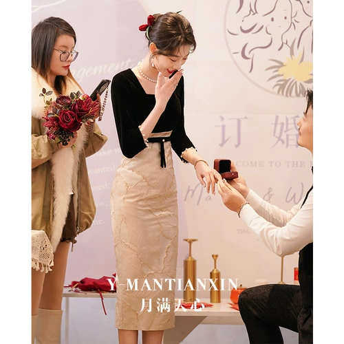 Черное бархатное вечернее платье, крой «рыбий хвост», изысканный стиль, подходит для подростков