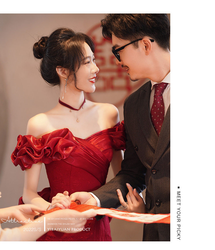 Вечернее платье, открытые плечи, крой «рыбий хвост»    