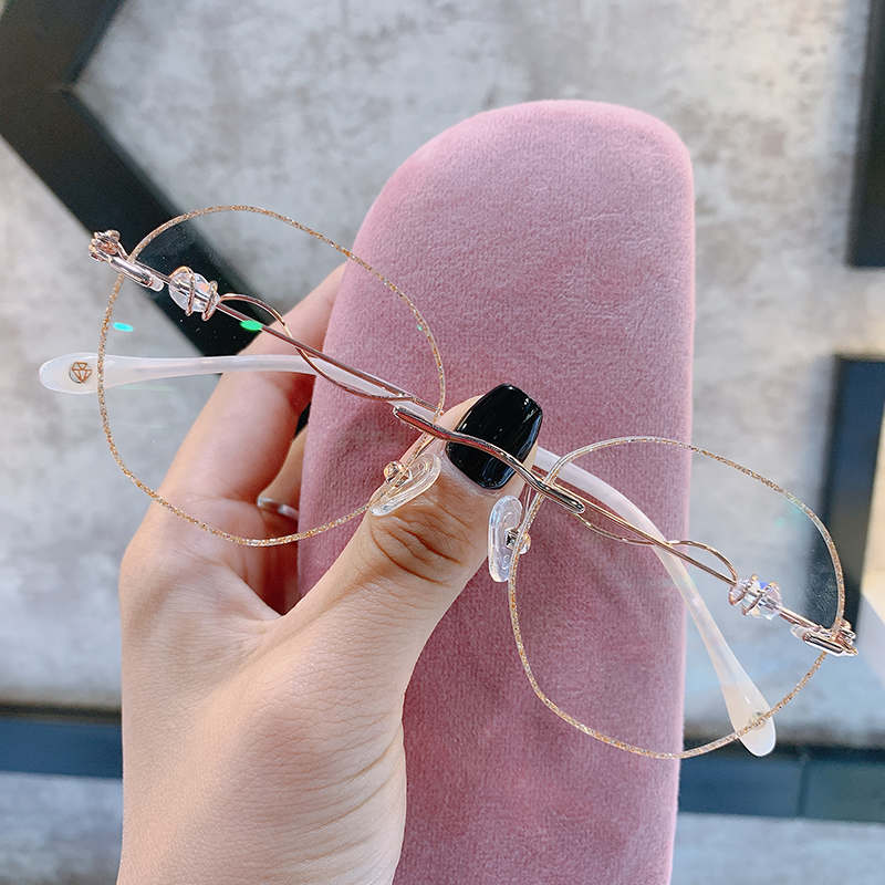 Small red book identical nearsightedness glasses female diamond cut edge No frame large frame large frame round face retro Danyang eyeliner