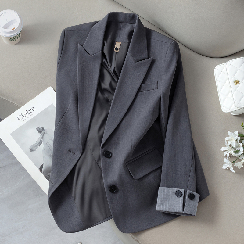 Gray Blazer for Women 2026 New Autumn Commuter Style Petite Casual Women's Suit Jacket with a High-End Feel