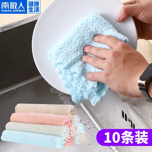 Домашняя ткань для мытья посуды без масляной тряпичной кухни.