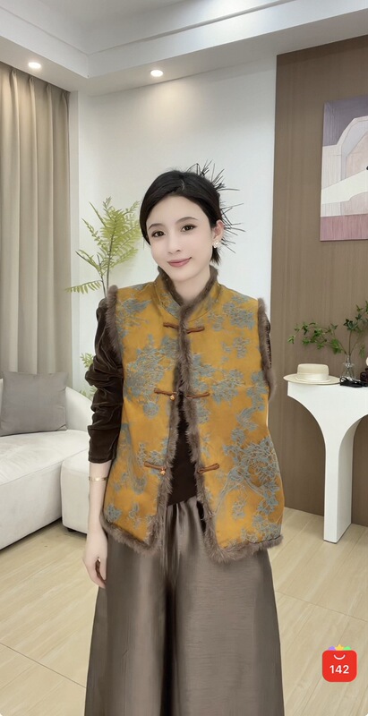 8.26 Zihan's Selected Collection C New Style Mink Fur Vest 24183 Bust 108 Length 62 8.26 Zihan's Selected Collection C New Style Mink Fur Vest 24183 Bust 108 Length 62