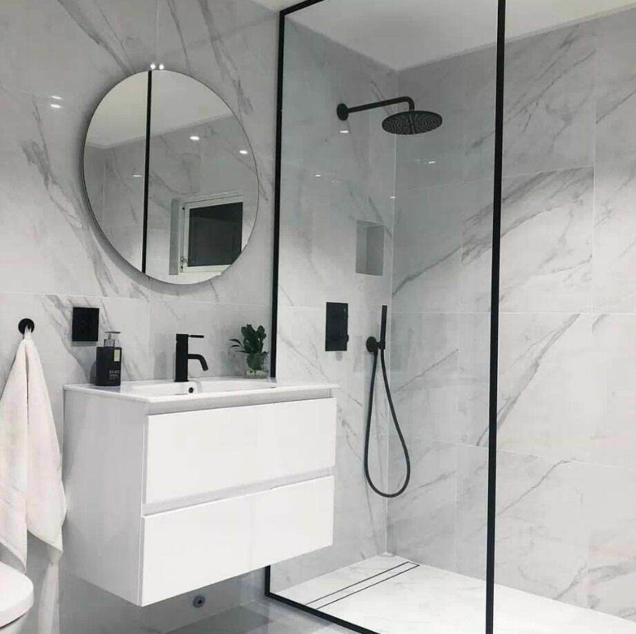 Bubble bathroom all-copper black concealed thermostatic in-wall shower shower set minimalist pressurized rain buried wall