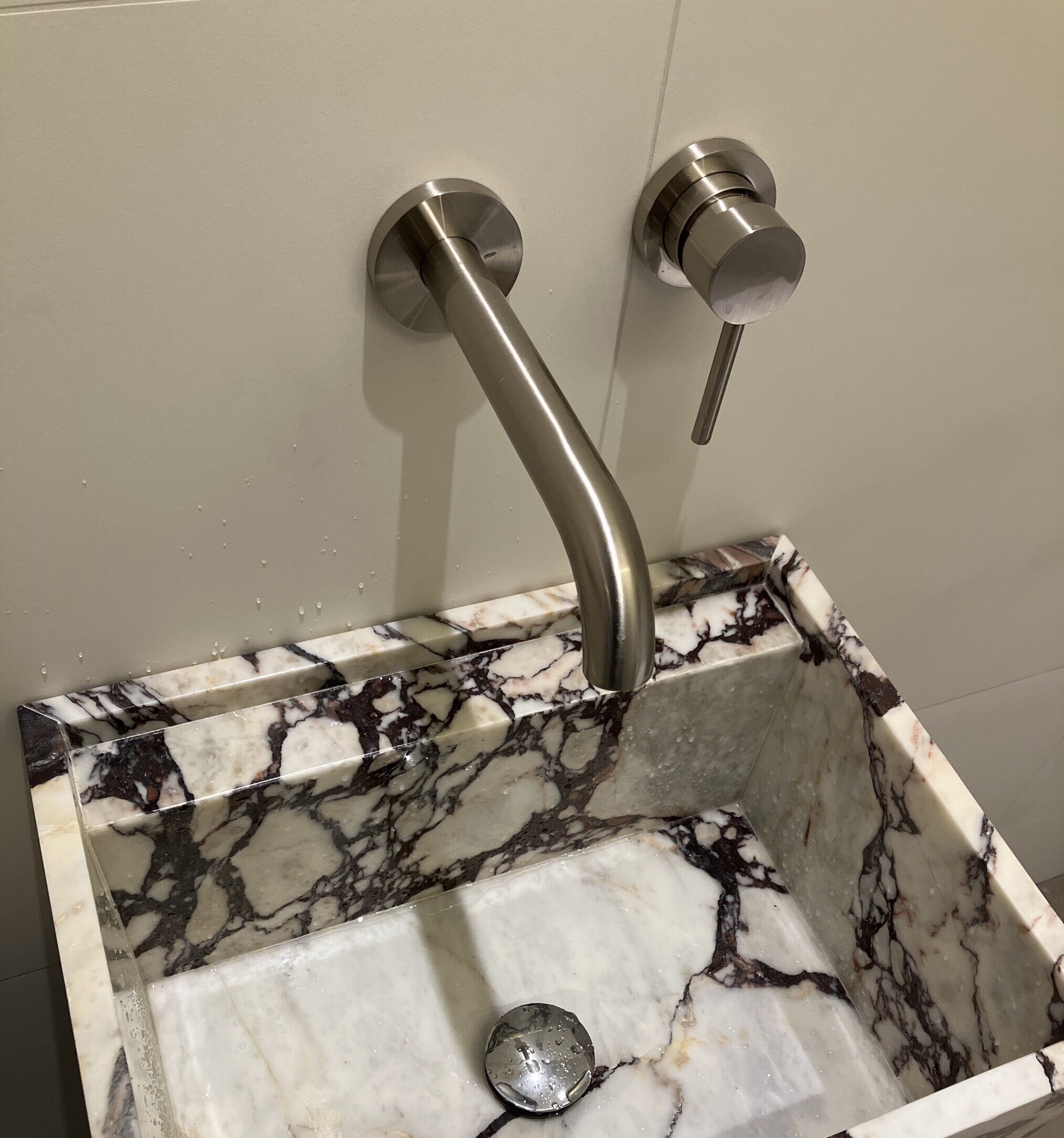 Bubble Bath full copper dark loading wall type tap hot and cold wire drawing silver nickel face basin with basin embedded pole Jane-Taobao