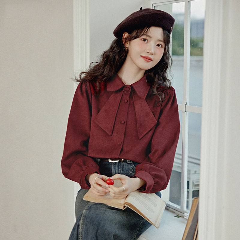 Retro Brick Red Brushed Shirt for Women in Autumn and Winter, Design Lapel Brushed Top, Chic Bow Long-Sleeved Shirt