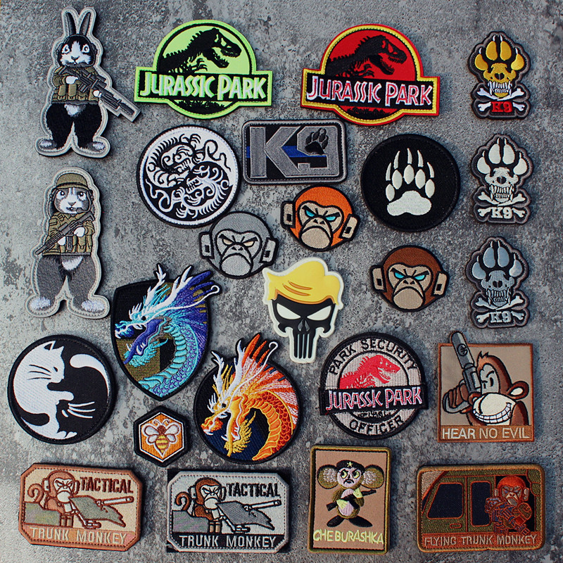 OUTDOOR MAGIC STICKER ARMS CHAPTER TACTICAL MONKEY MAGIC STICKER CHAPTER ARMS CHAPTER CLOTHING HAT STICKER BREAKING HOLE Chest Badge 3D Embroidery
