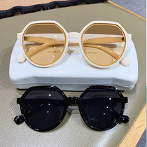 Sunglasses female large face slim anti-UV ins Han version net red same photo sunglasses sunscreen round face black frame