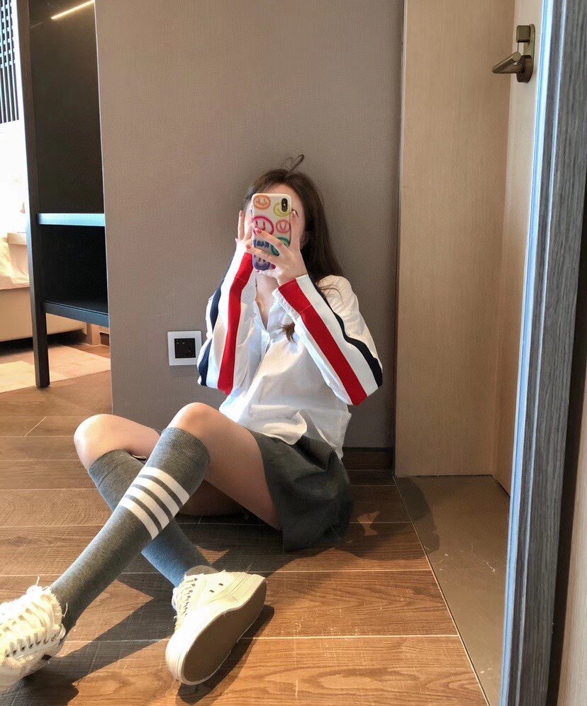 TB long sleeved shirt rides the same tide weaving stripes with loose casual and white tops