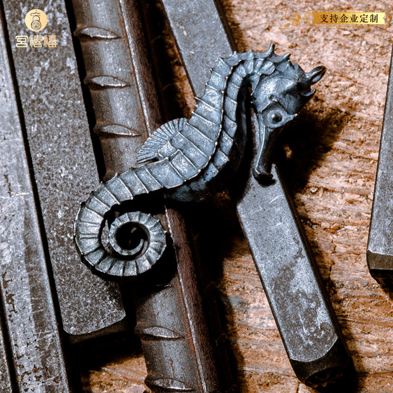 New innovation Palace style Palace style State Wind country Chauven Worm Original Handmade Fun Seahorse Car Key Buckle Pendant