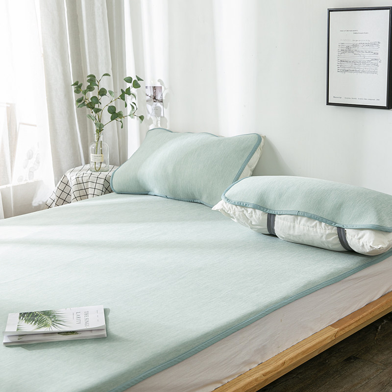 Foreign trade Japanese-style cool-feeling mattress summer ice-silk cold-feeling jade black technology one-touch machine washable single mat