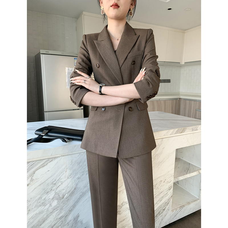 High-End Blazer for Women 2026 New Spring, Autumn and Winter Fashion Elegant Goddess Style Professional Suit Coffee Color Suit