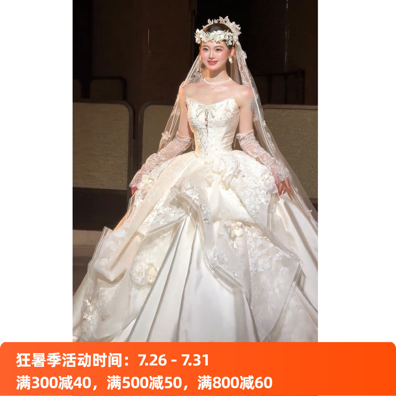 Strapless Satin French-Style Wedding Dress 2026 New Model High-End Luxury Court-Style Floral Main Gown for the Bride Strapless Satin French-Style Wedding Dress 2026 New Model High-End Luxury Court-Style Floral Main Gown for the Bride