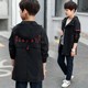 Boys mùa xuân áo khoác 2020 mới Trung Quốc Đại học Trẻ em Hàn Quốc phiên bản Casual Xuân Thu Jacket Trung bình Dài trùm đầu áo khoác áo gió Tide