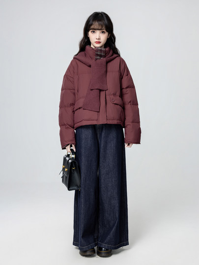 Red Stand-Up Collar down Jacket for Women, Winter 2026 New Style, Plaid Patchwork, Warm Puffer Jacket, Short Top