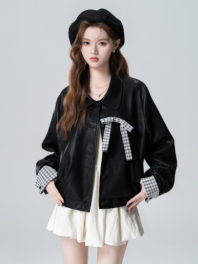 Black Lapel Leather Jacket Women's Spring and Autumn 2026 Autumn New Plaid Splicing PU Leather Jacket Cardigan Short Top