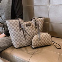 Серые 92 модели с небольшими мешками