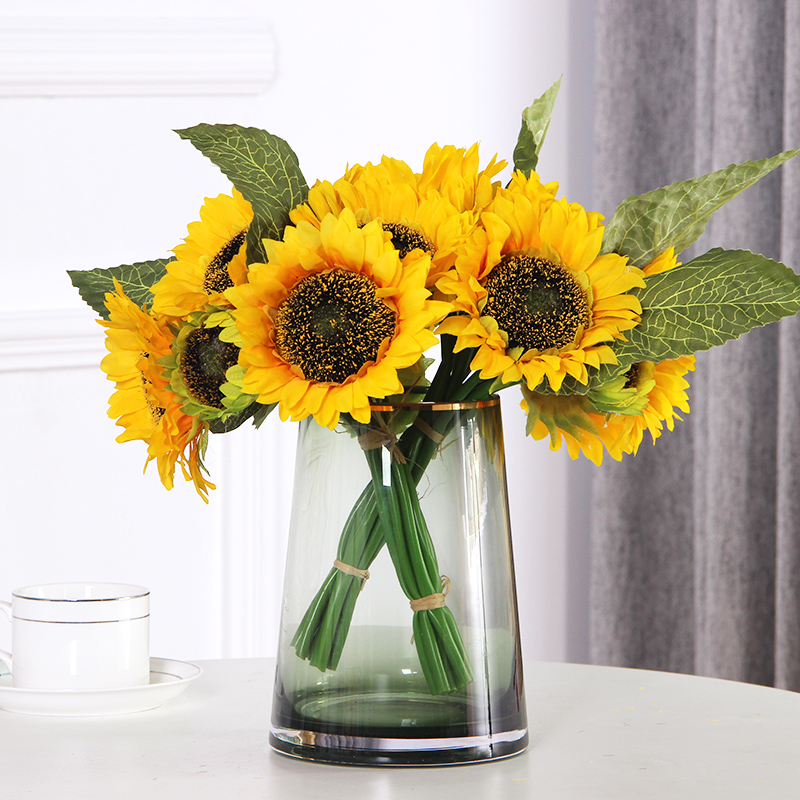 Chinese simulation sunflower fake flower decoration Plastic simulation bouquet Living room dining table floral dry flower TV cabinet decoration