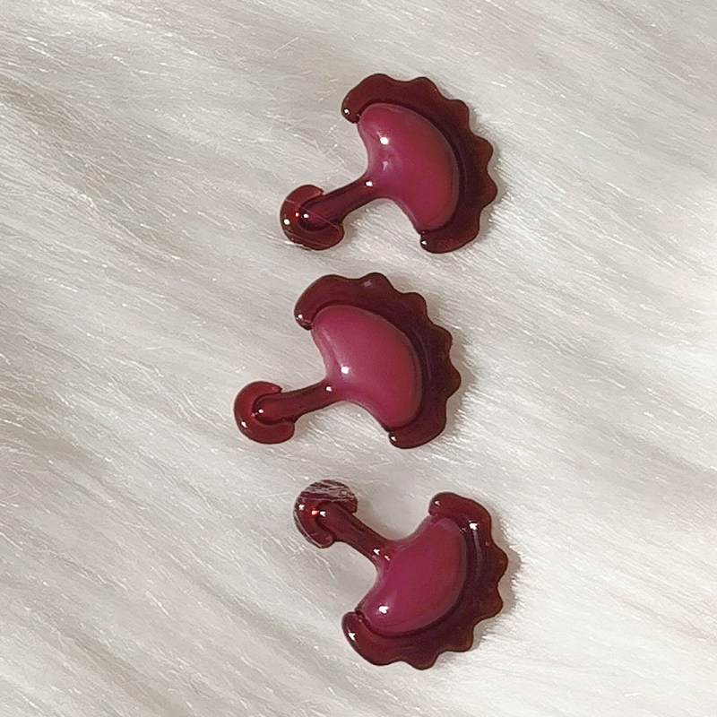 🔥30颗测评大公开!这瓶妆前乳隔离霜居然能控油保湿+遮毛孔+提亮肤色三合一?!_液态精华_淘宝美妆网