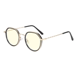 Анти -блюдные легкие излучительные очки. Женщины миопии могут быть оснащены черными каркасными компьютерами для защиты глаз.